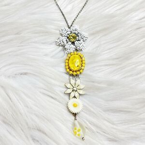 Bohm Vintage Floral Beaded Tiered Necklace Yellow White and Silver